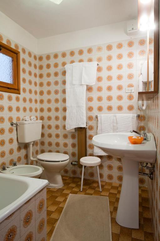 Albergo Castello Da Bonino Champorcher Habitación foto